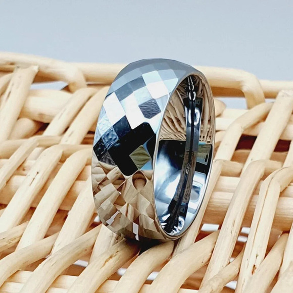 "Multic-Feceted Silver Tungsten Wedding Ring for Men Women, GALTUN014